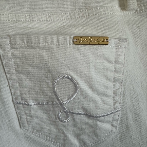Lilly Pulitzer White Jeans with Blue Floral Embroidery - Picture 5 of 9